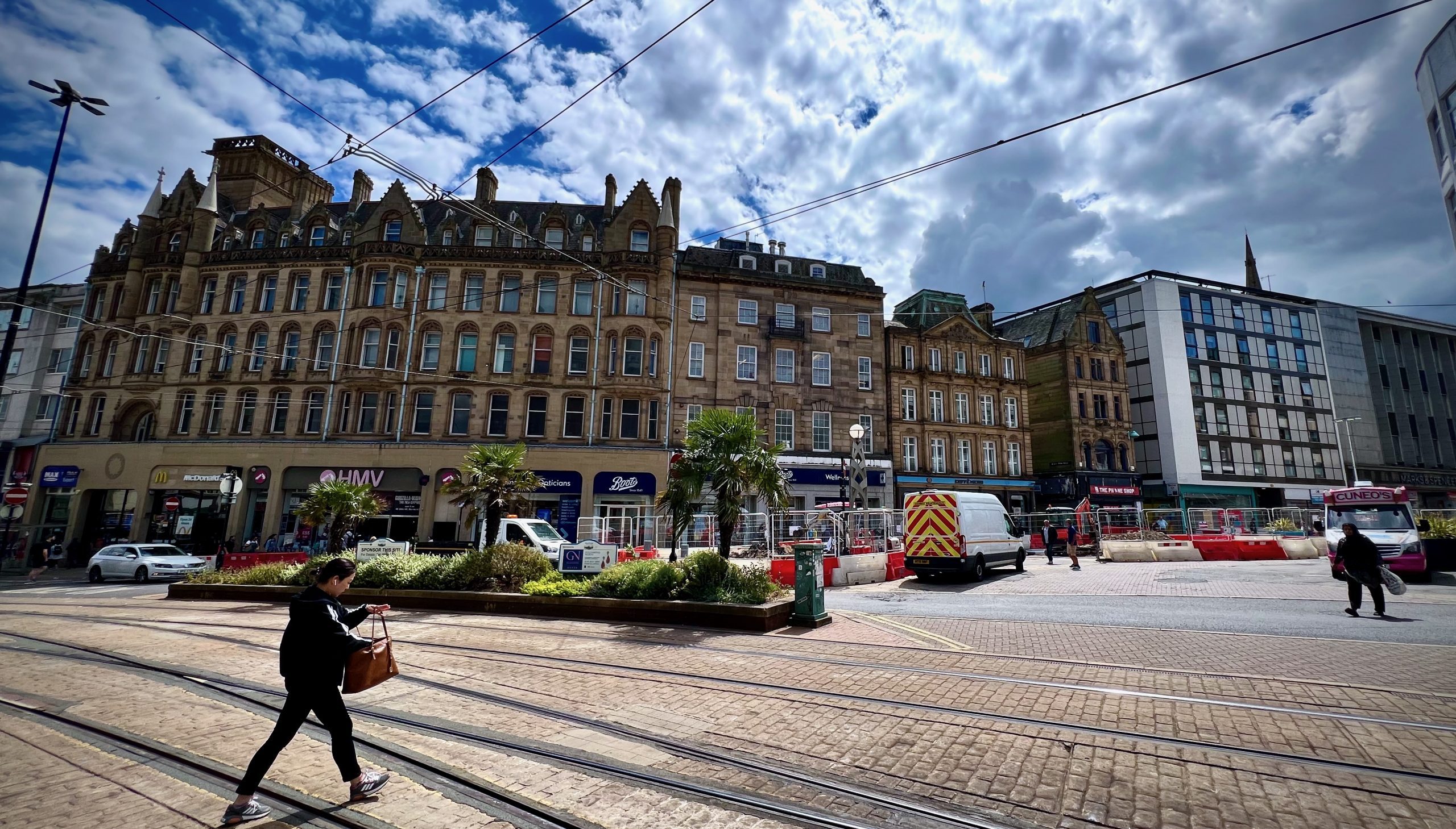 Sheffield South Yorkshire – A Vibrant City of Culture, Industry & Green Spaces