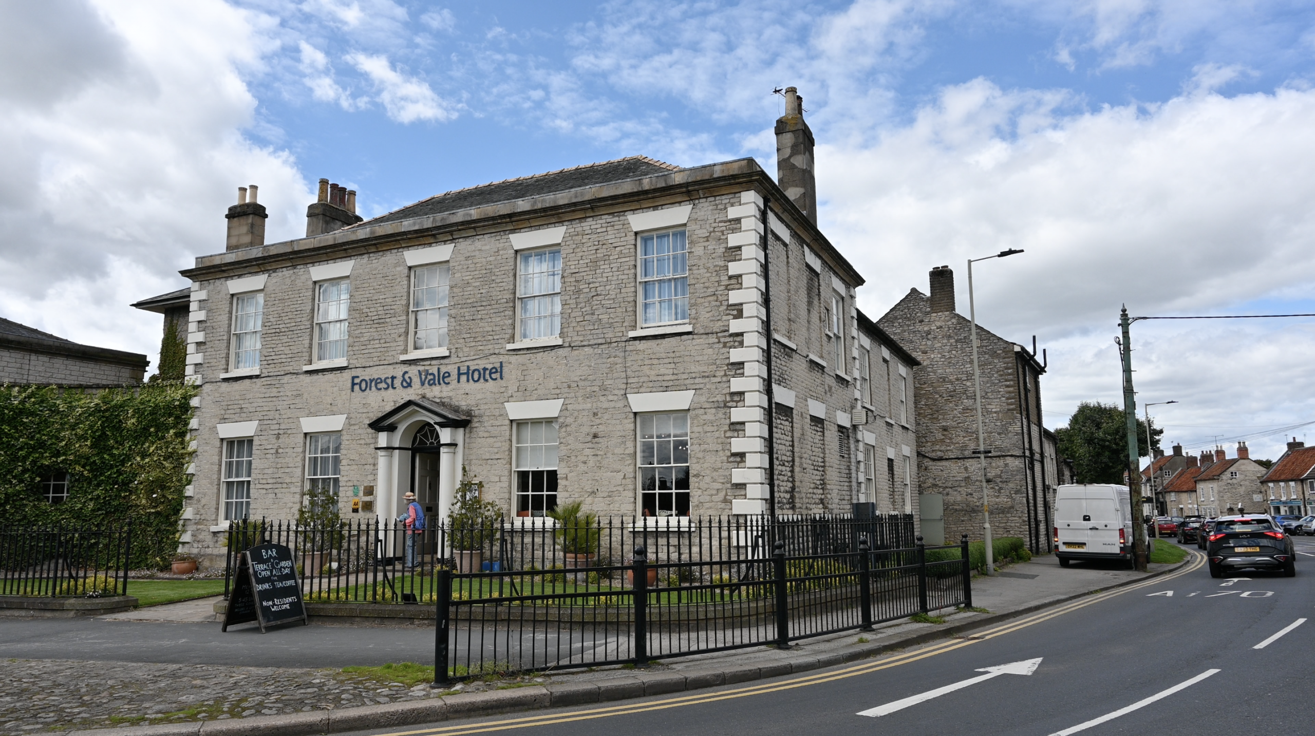 Pickering North Yorkshire – Historic Market Town, Attractions & Travel Guide